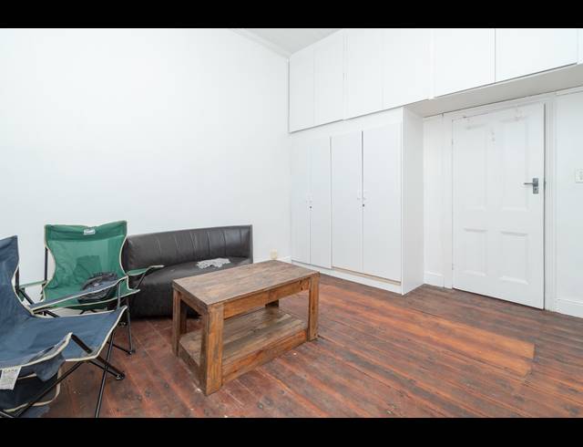 3 BEDROOM HOUSE RENTED IN WALMER ESTATE